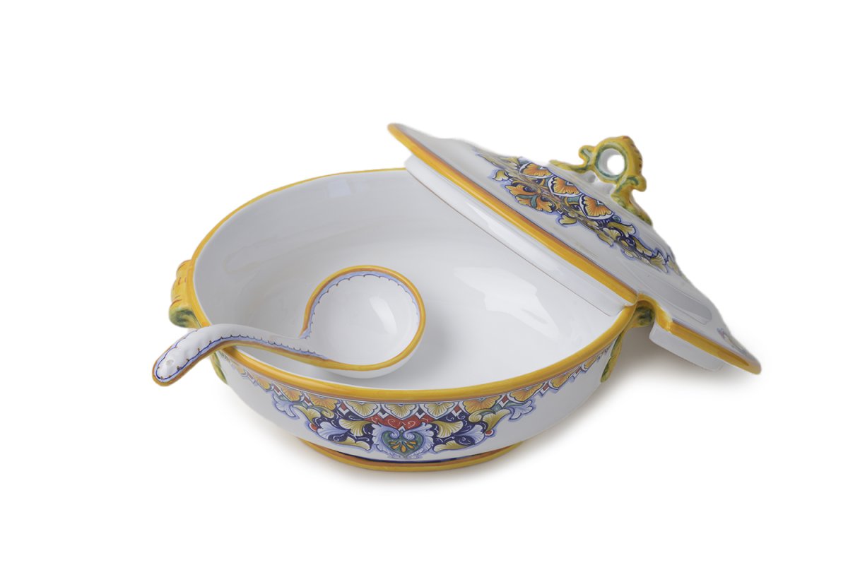 Супница рисунок