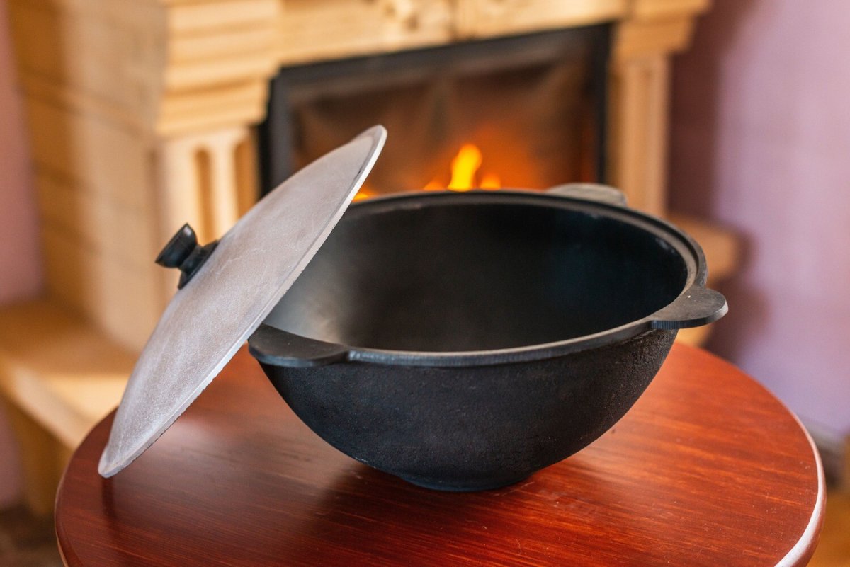 Казан чугунный Kuchenland