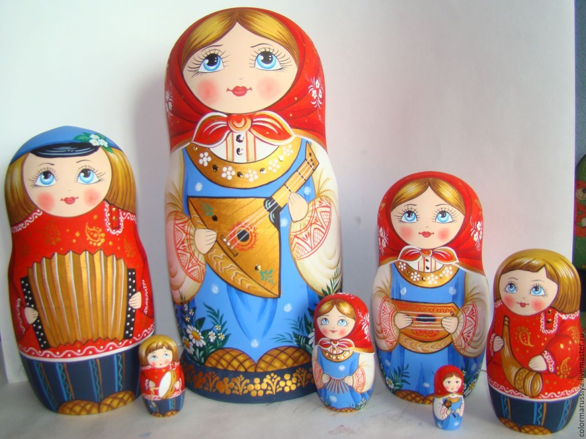 Веселые матрешки