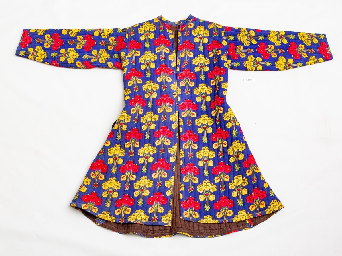 Book entitled oriental Costumes: their Designs and Colors by German artist Max Tilke, published in 1922. Kalmyk