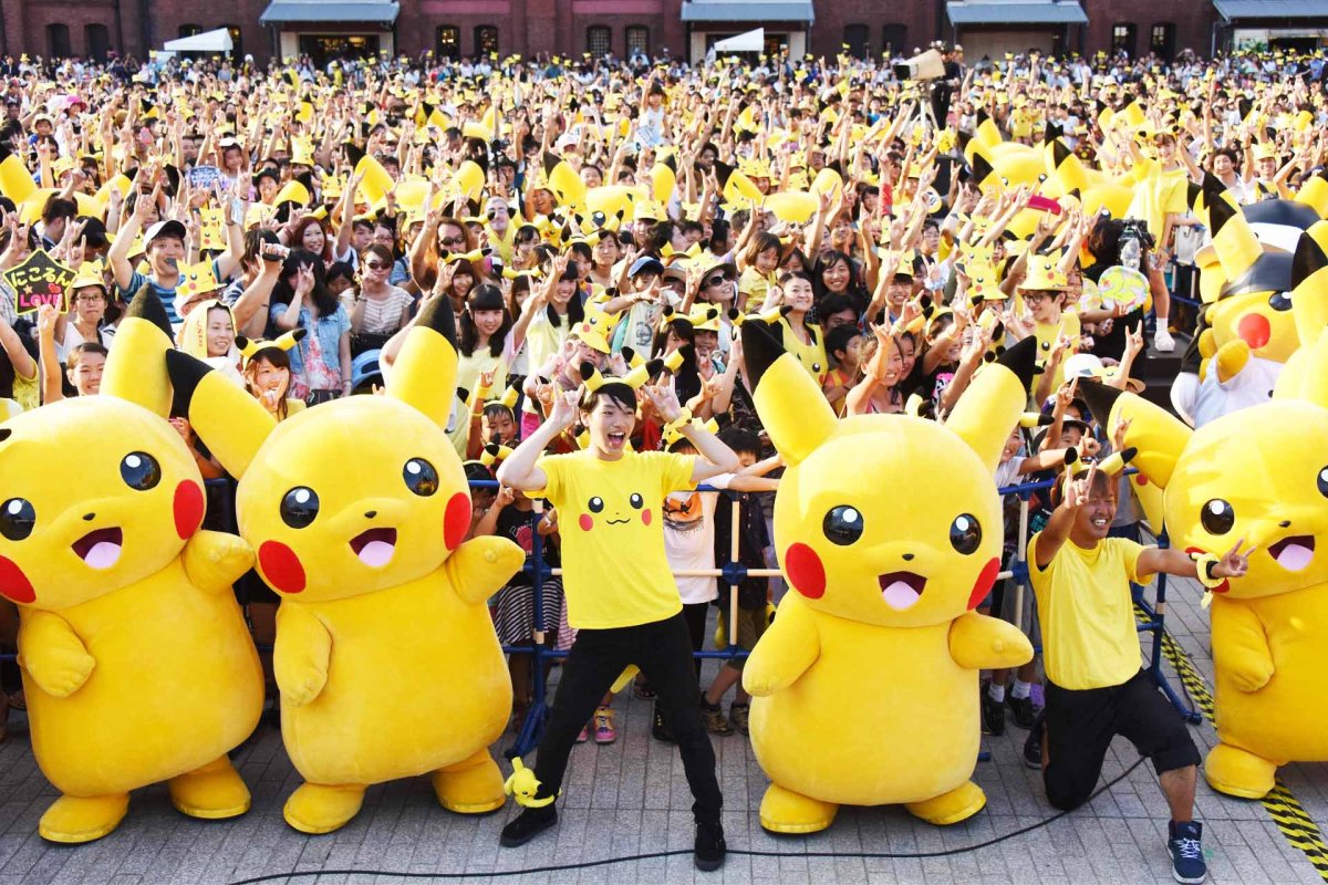 Аниме милый покемон Пикачу