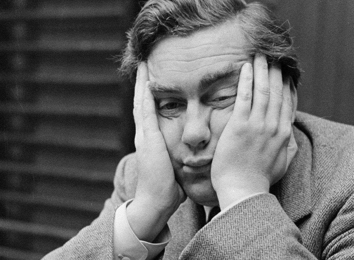 Безразличный человек