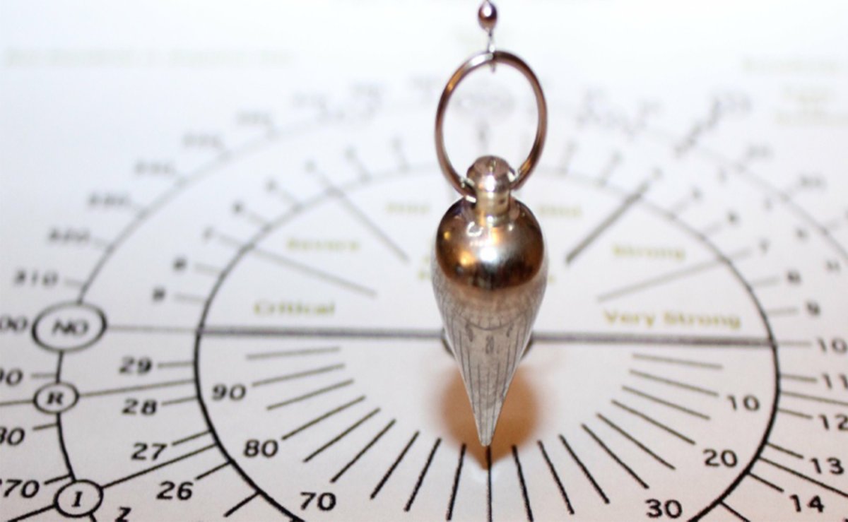 Работа с биолокационным маятником