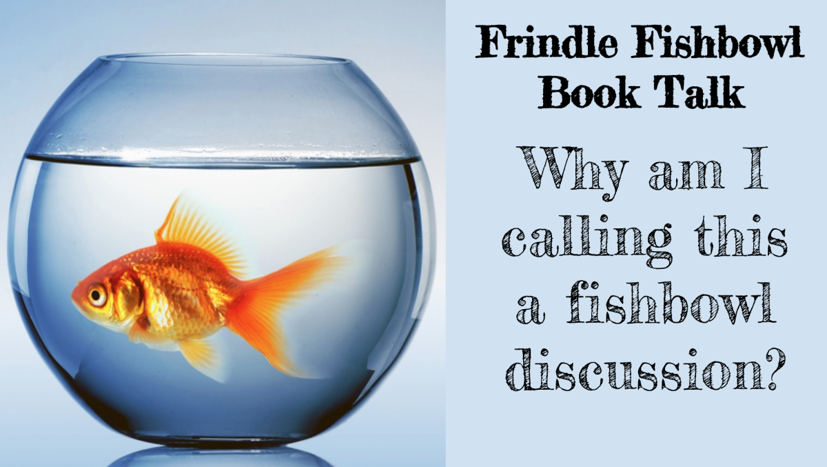 Рыбка выглядывает