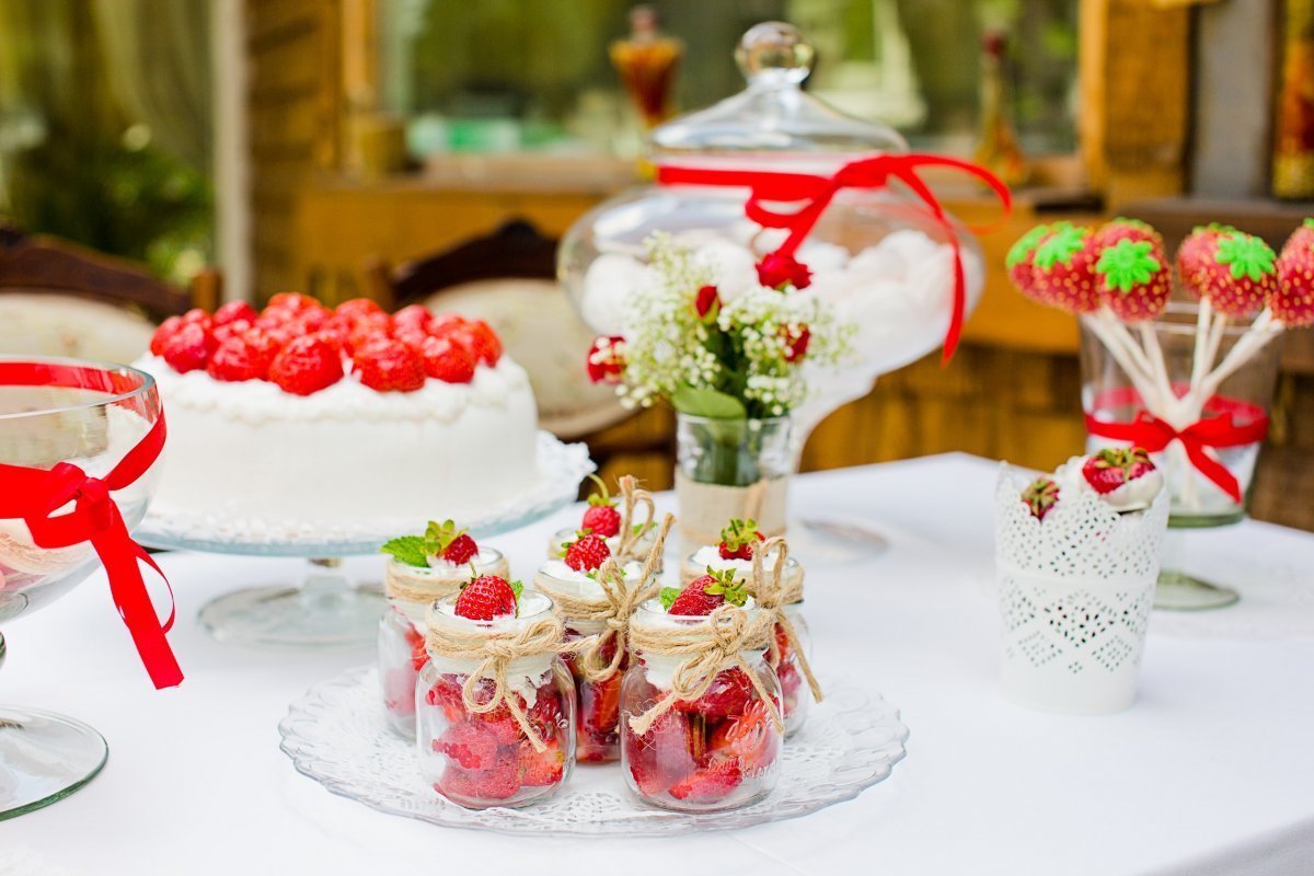 Клубничная свадьба