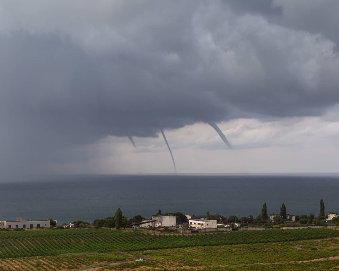 Природные опасности картинки