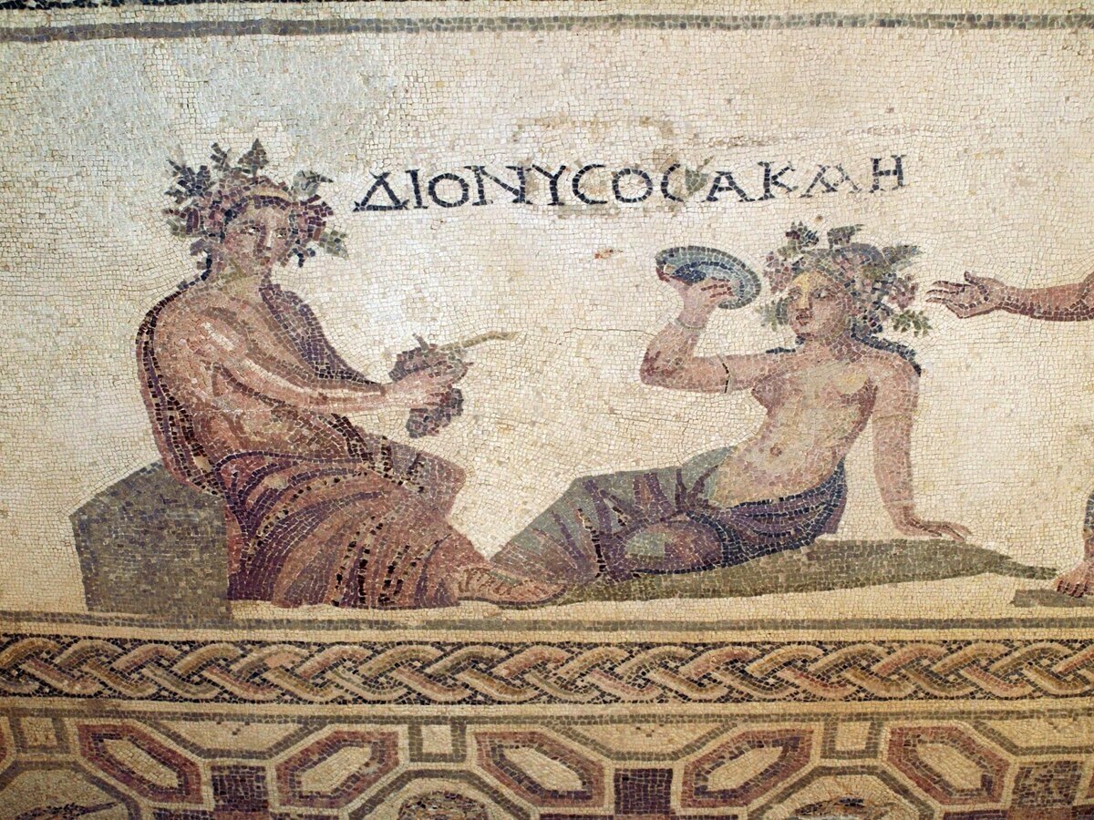 Дионис вазопись