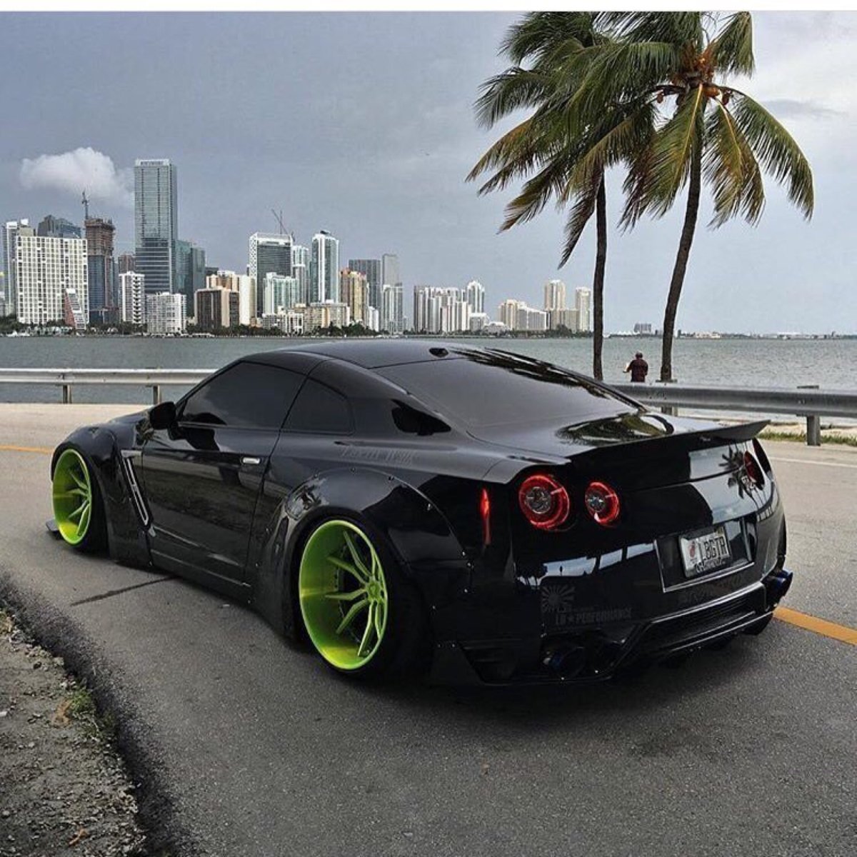 Nissan GTR r35 тачка