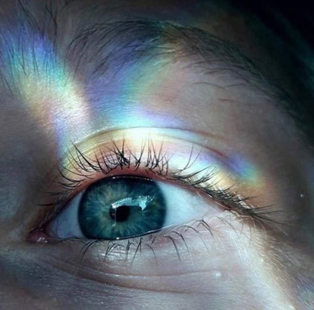 Зеркальные глаза