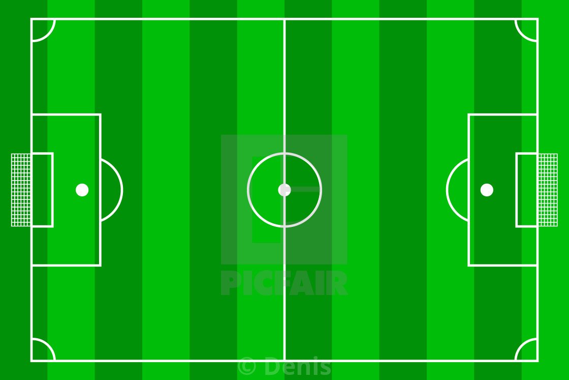 Футбольное поле и небо