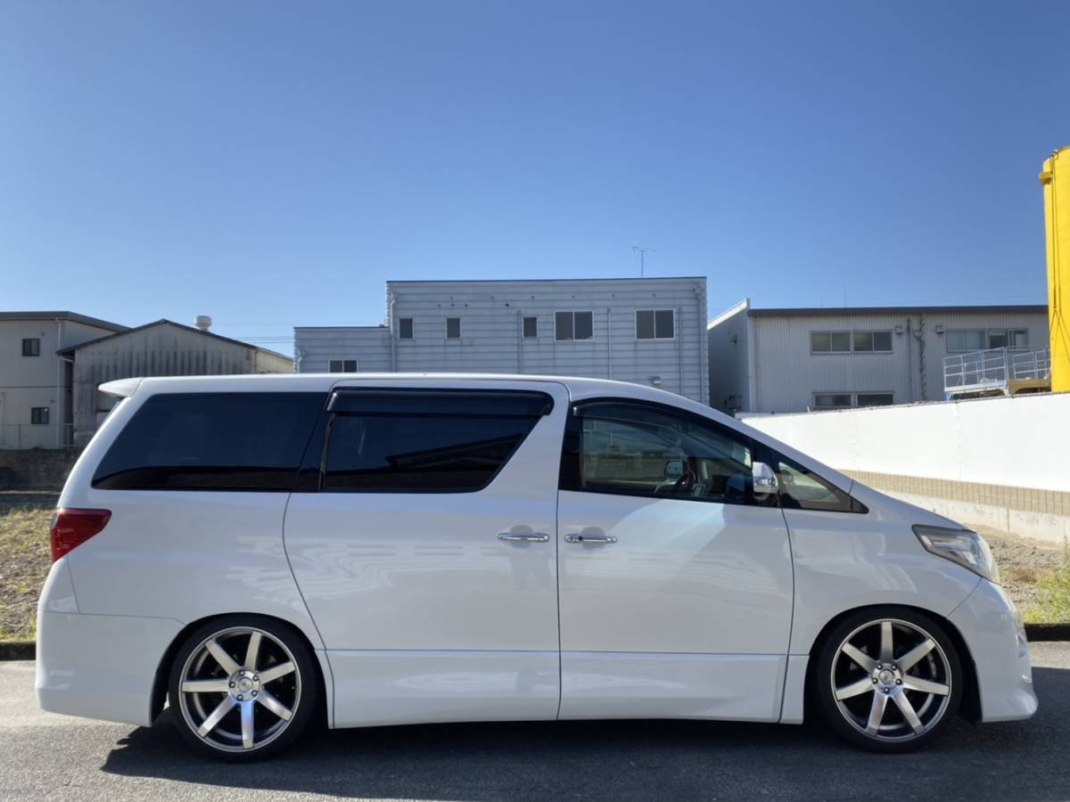 Наклейки Тойота альфард