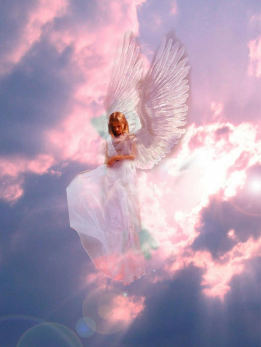 Ангел в небесах