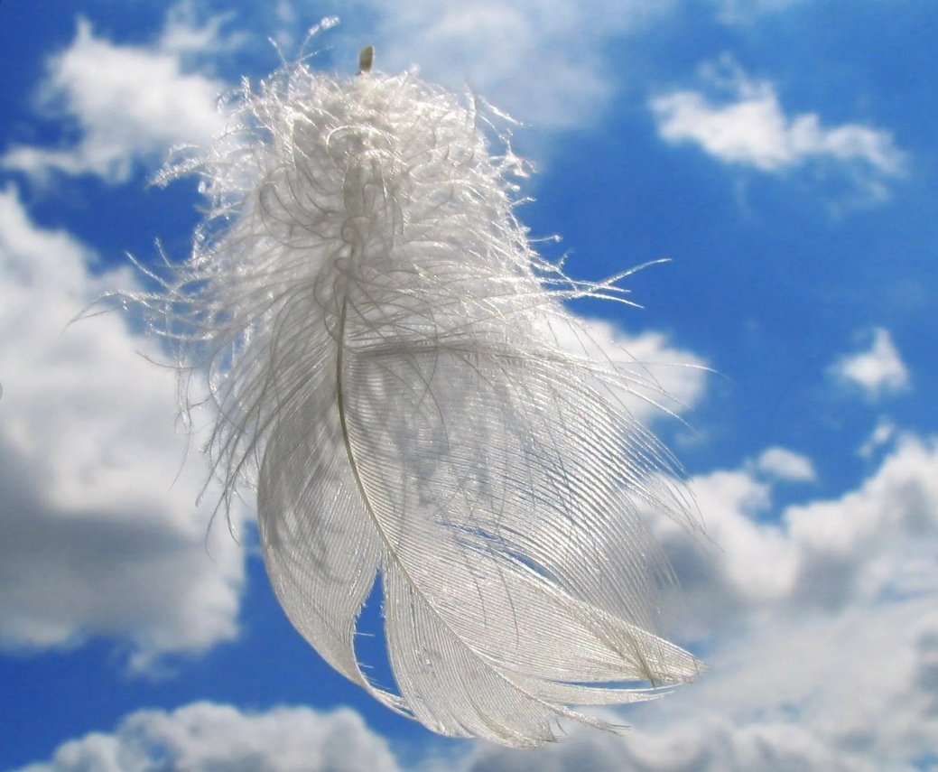 Богородица в облаках