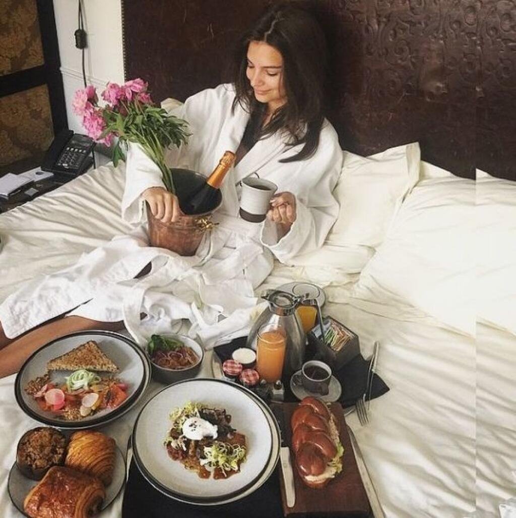 Романтический завтрак