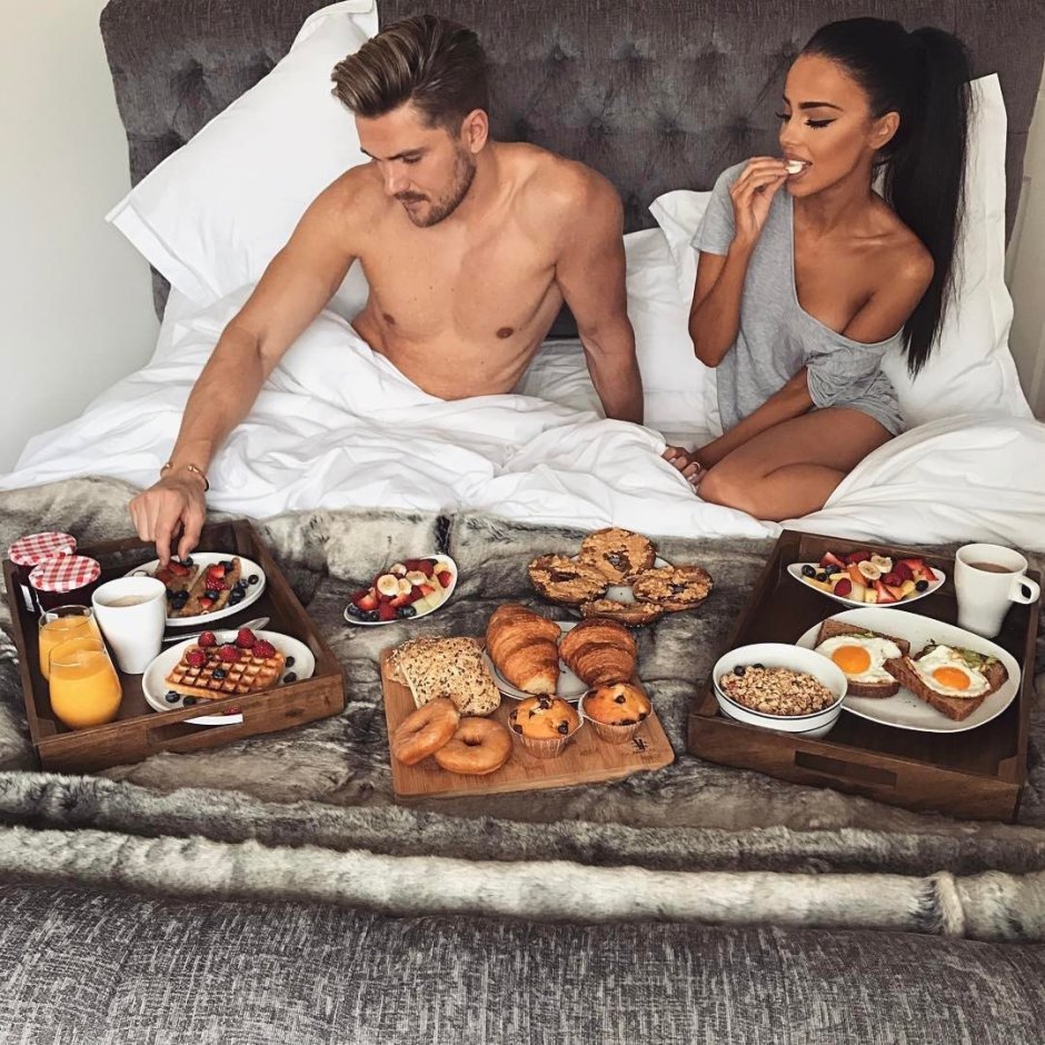 Завтрак в пастель и Цвети