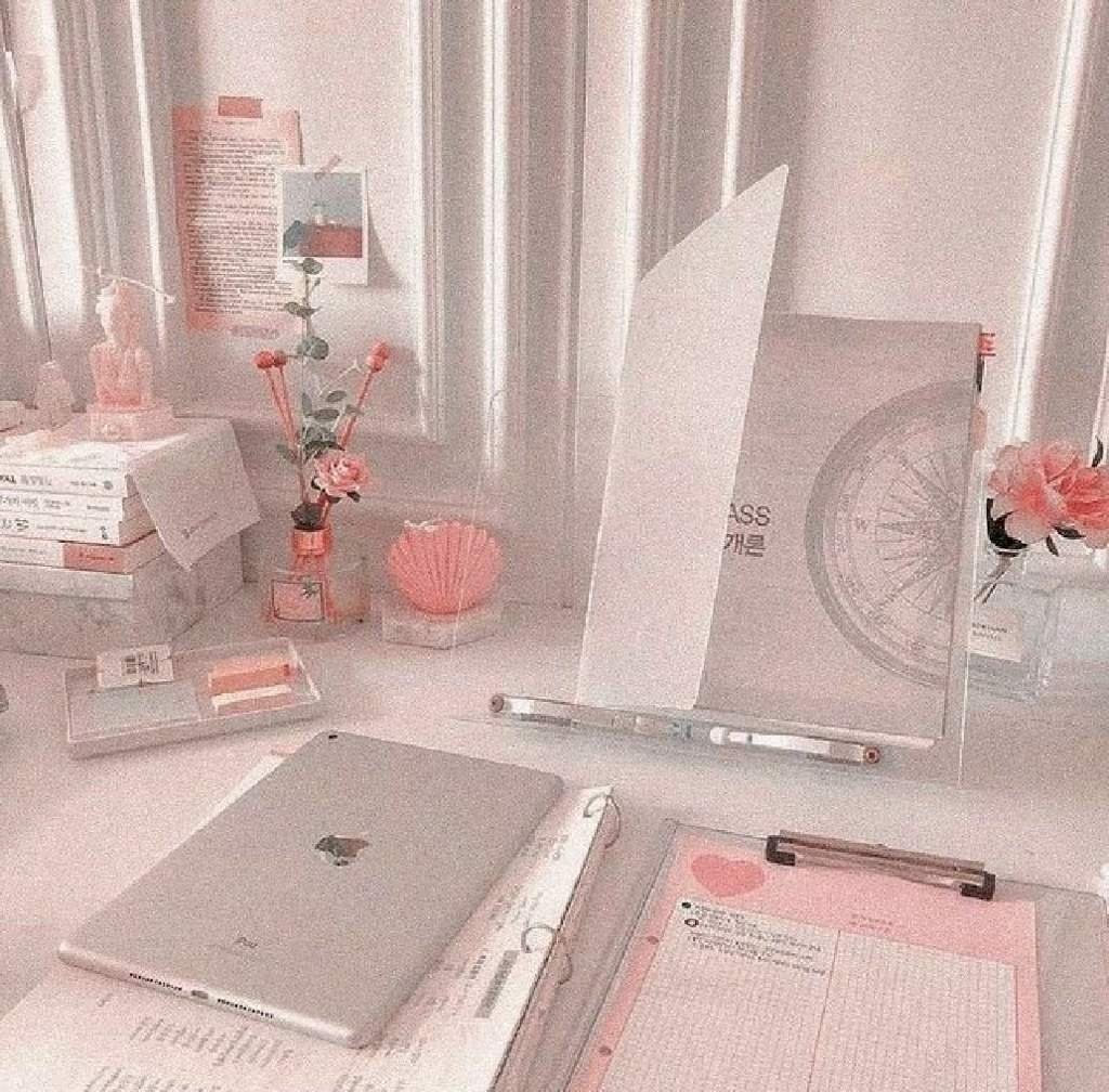 Эстетика розового и белого