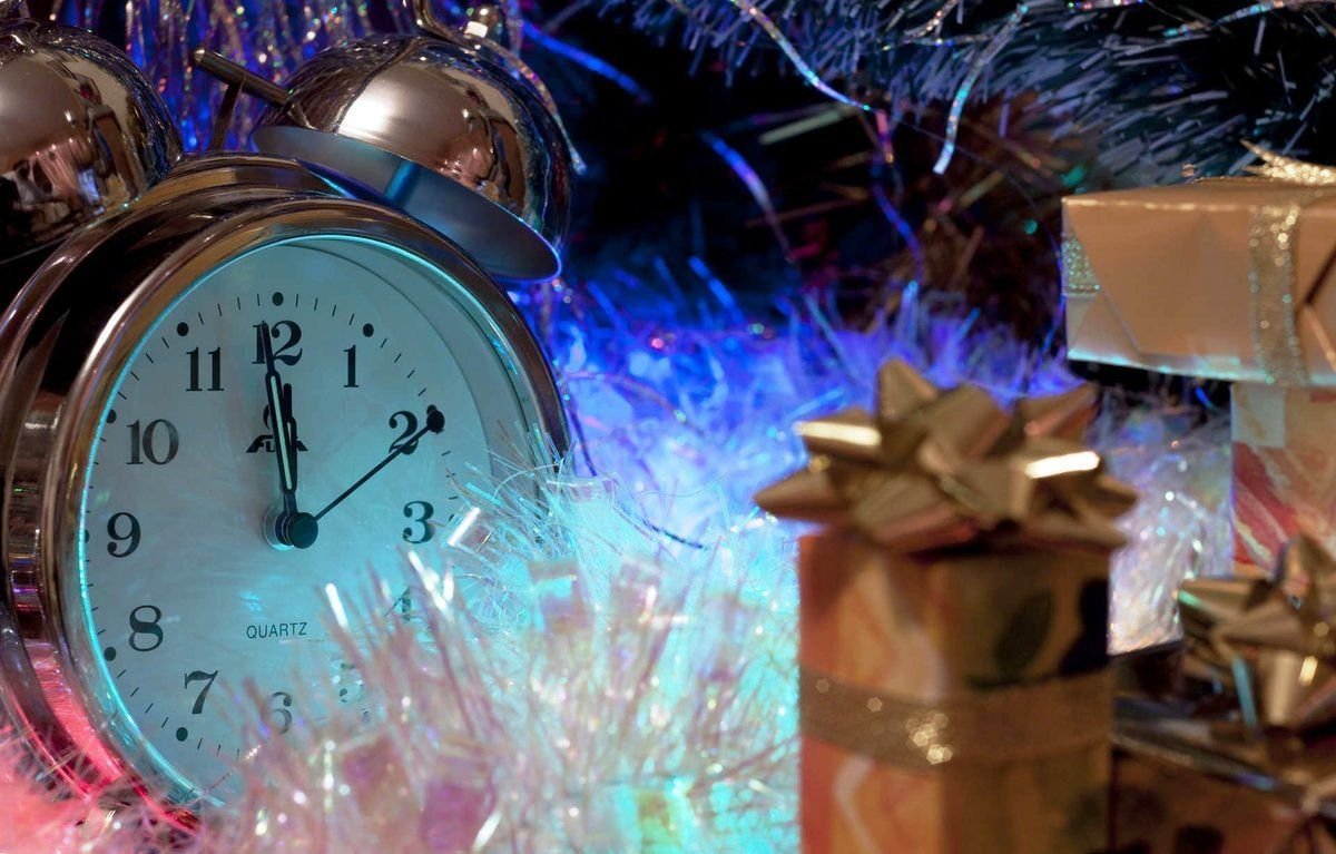 Новогодние башенные часы