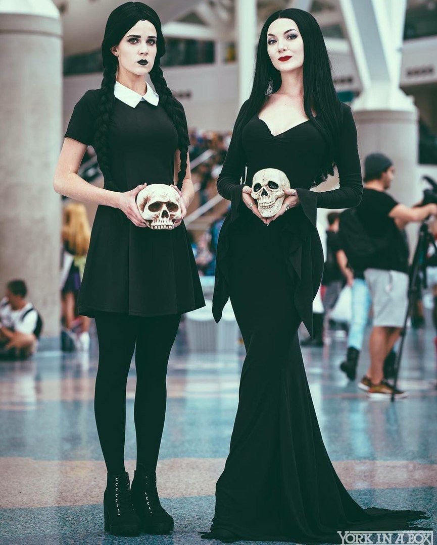 Уэнздей семейка Аддамс