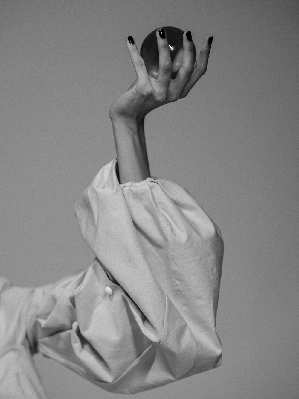 Изящные руки