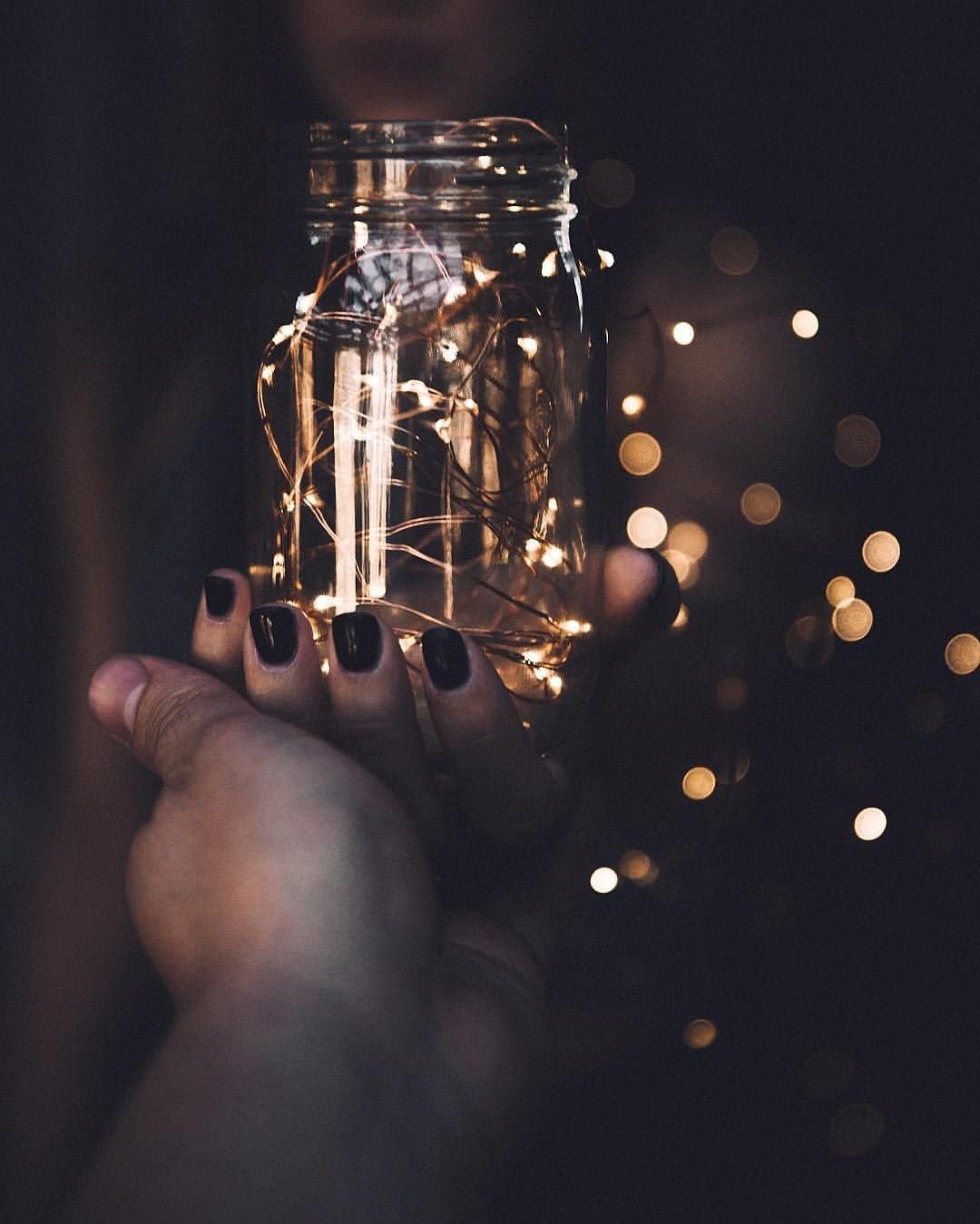 Фото жду чуда мужчина