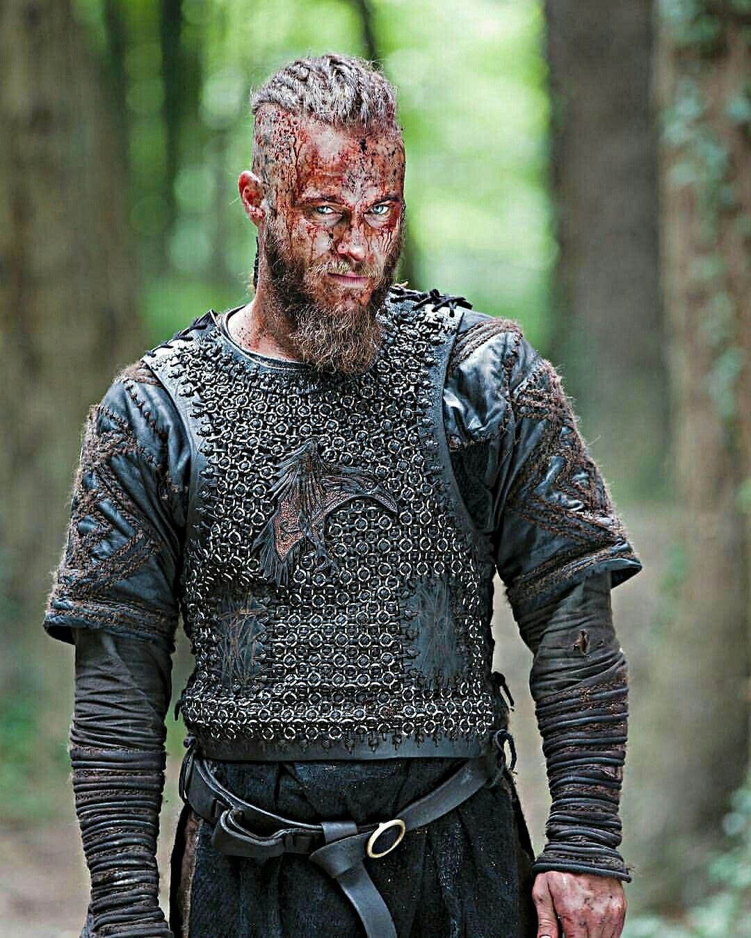 Рагнар Лодброк в полный рост