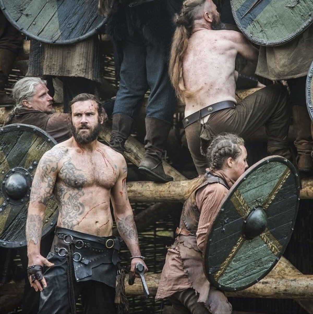 Тату ролло сериал Викинги