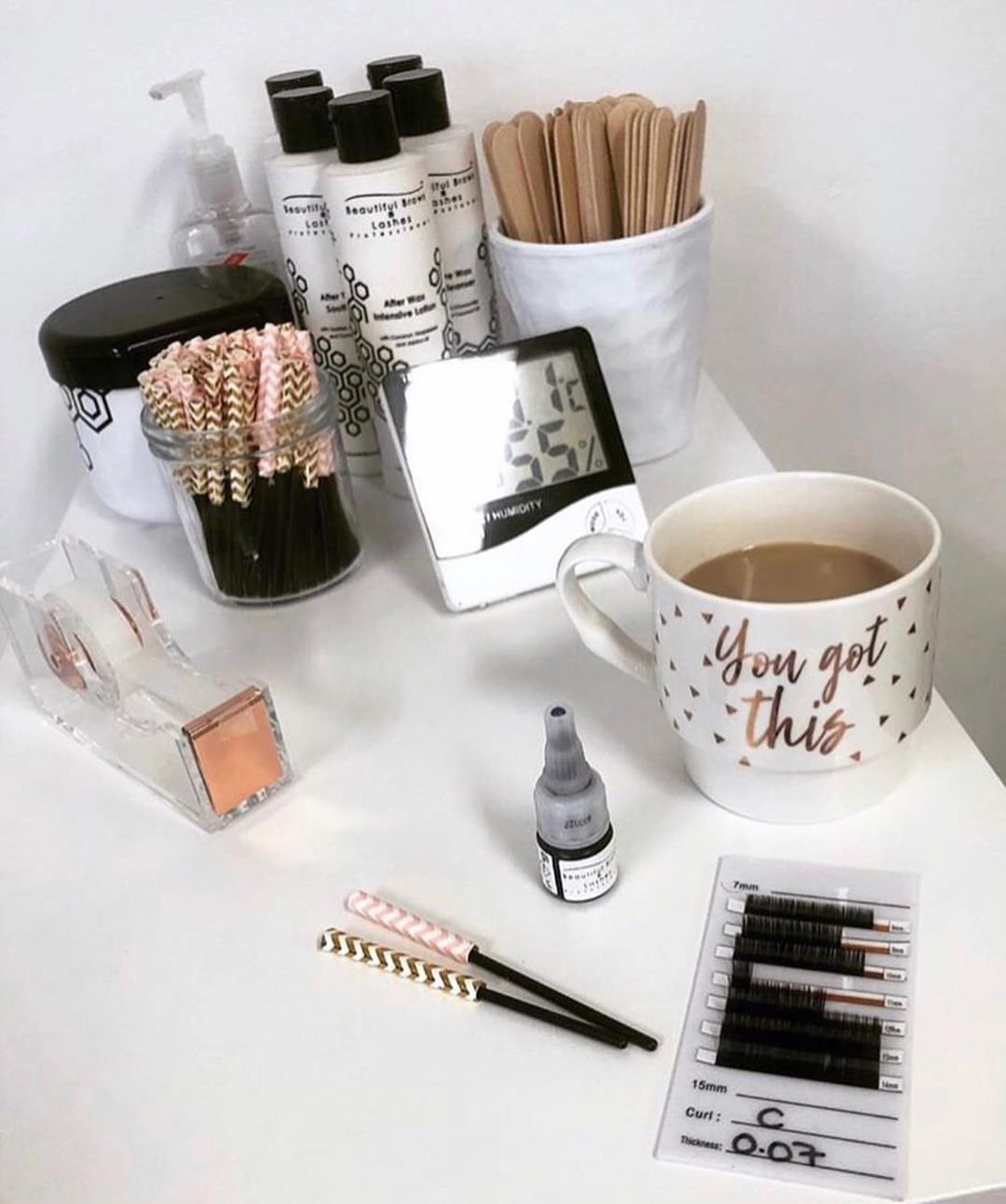 Материалы бровиста