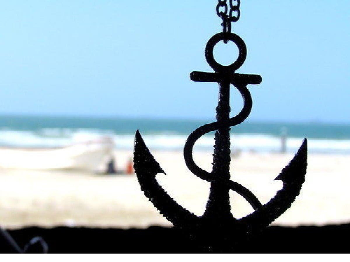 Красивый якорь