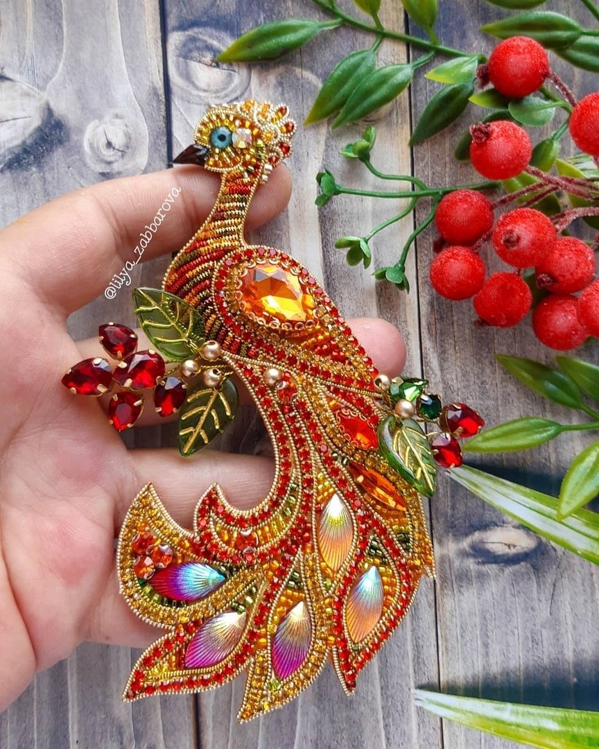 Лилия Заббарова броши