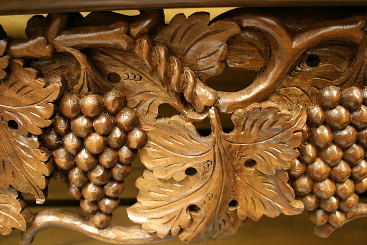 Резьба по дереву Виноградная лоза