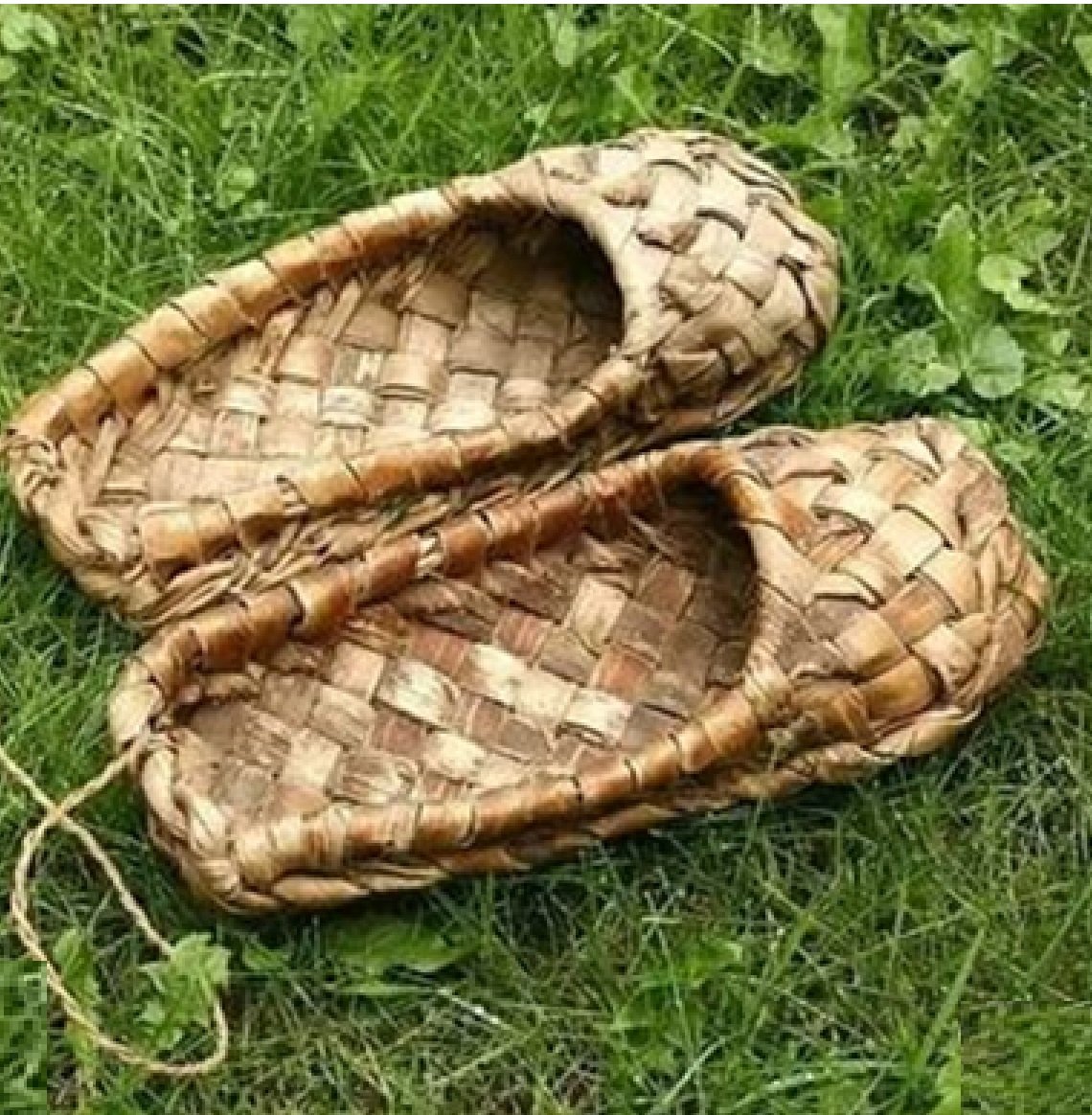 Лапти из липы