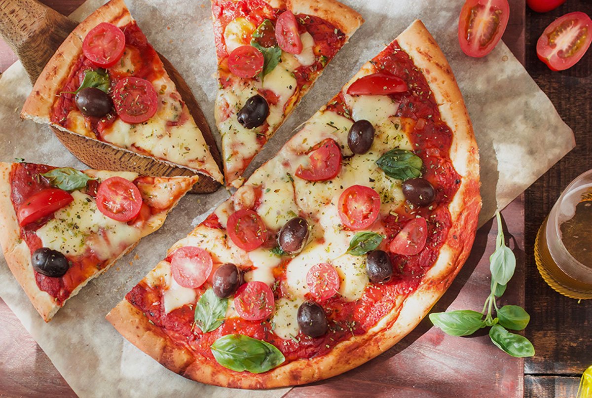 Кусок итальянской пиццы