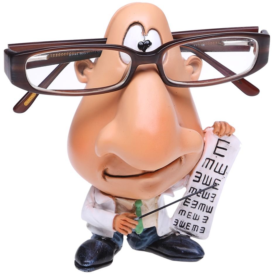 Смешной в очках