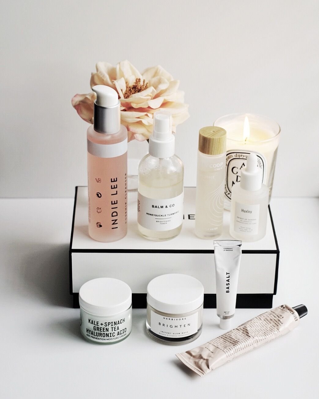 Красивая уходовая косметика