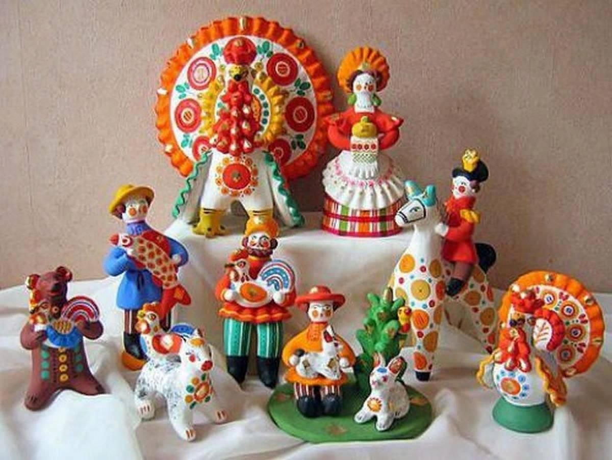 Роспись глиняных игрушек Дымково