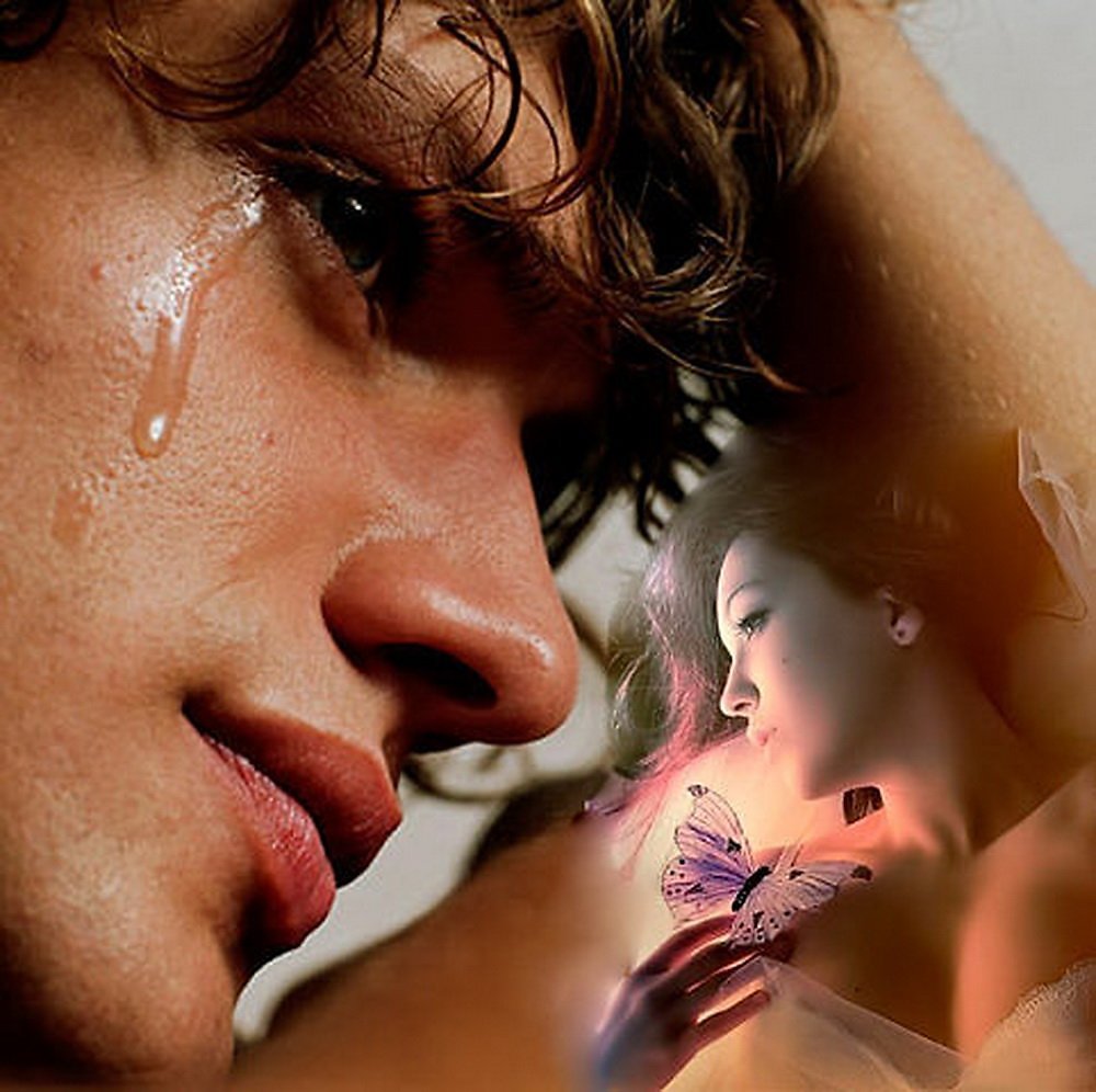 Парень в слезах