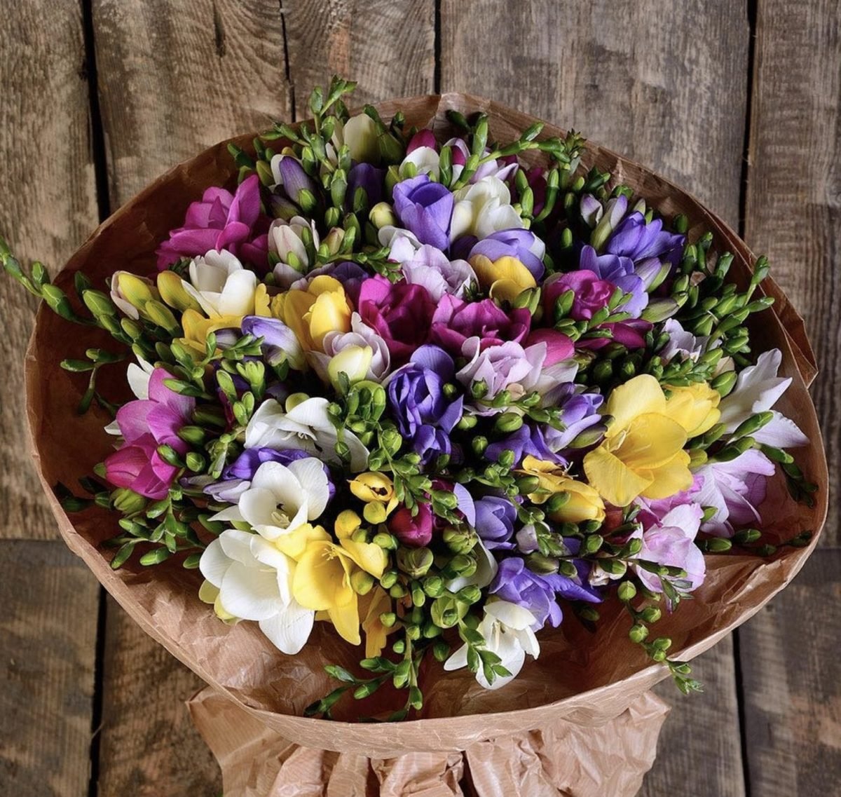 Букет фрезий