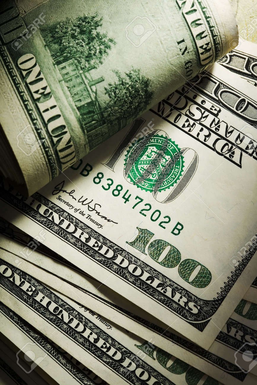 Деньги доллары