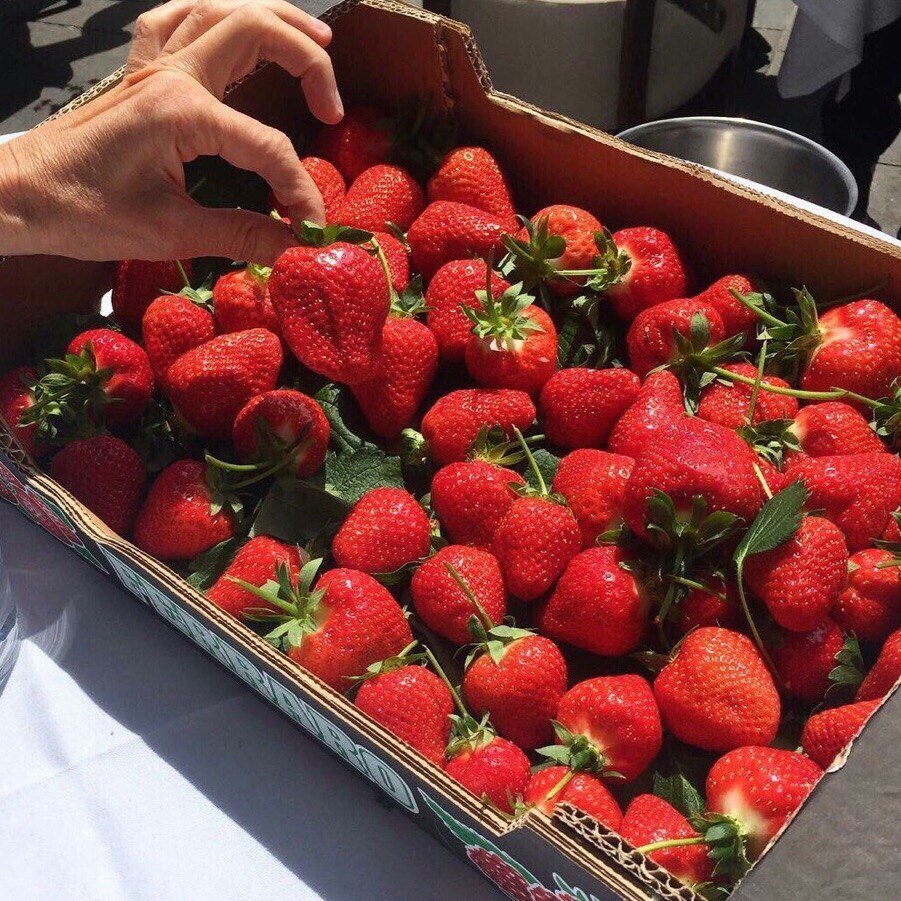 Клубничная Эстетика