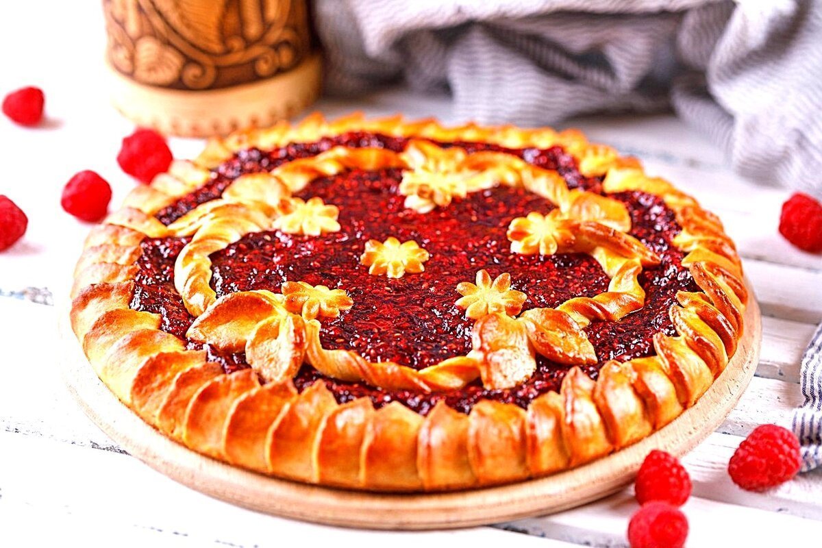 Красивый пирог