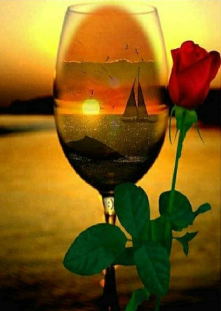 Добрый вечер у моря с вином