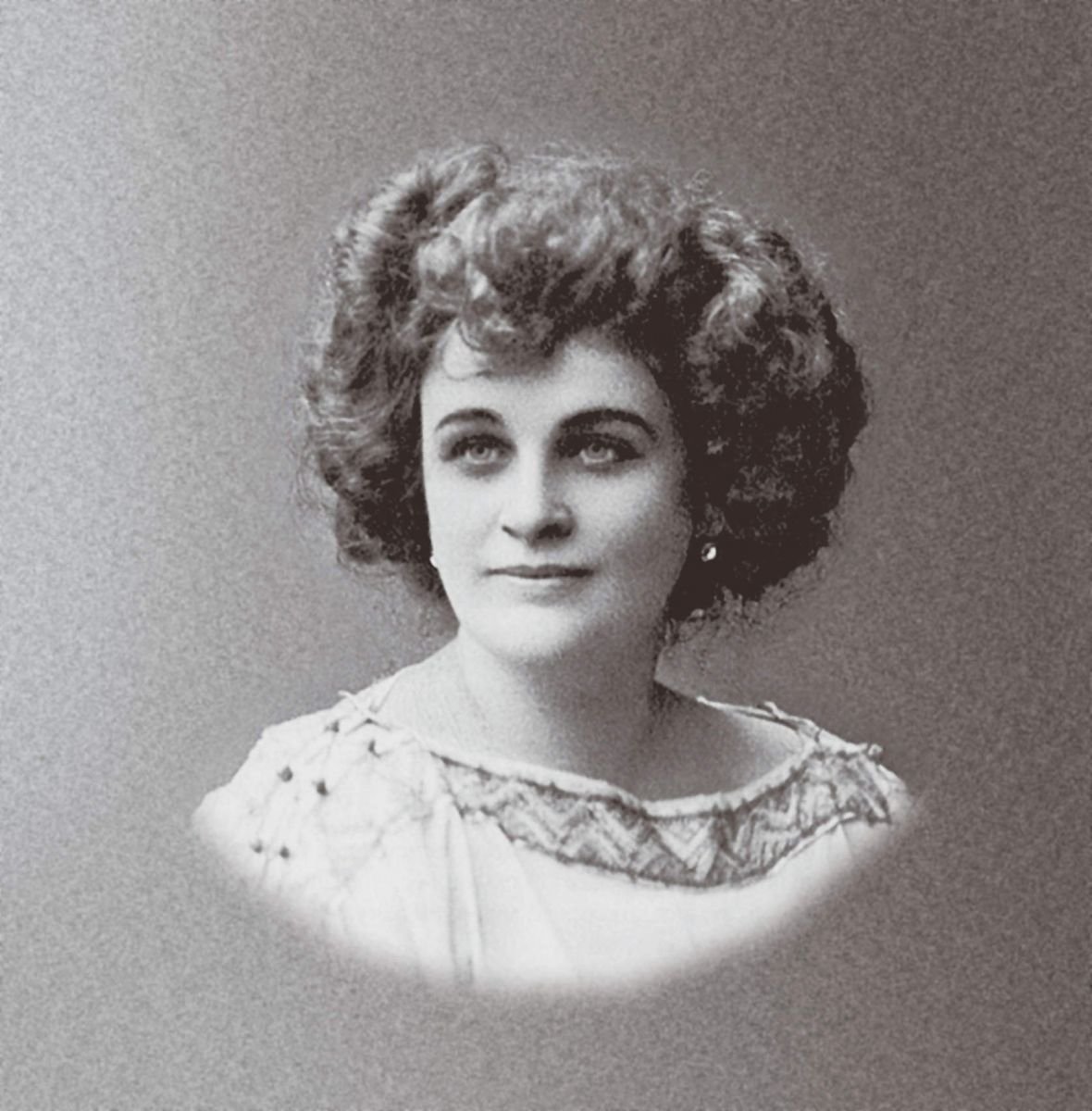 Гиппиус Зинаида Николаевна (1869—1945)