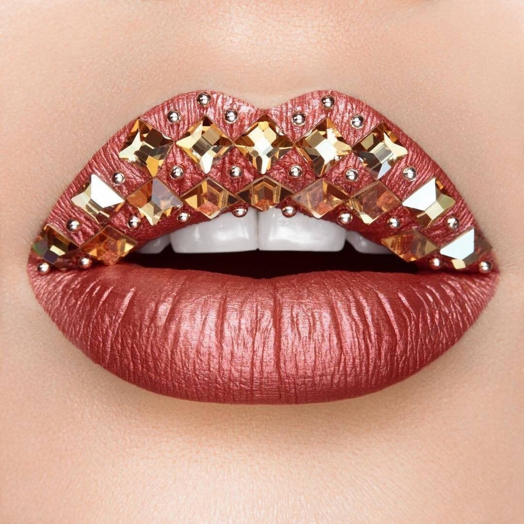 Губы в блестках Эстетика