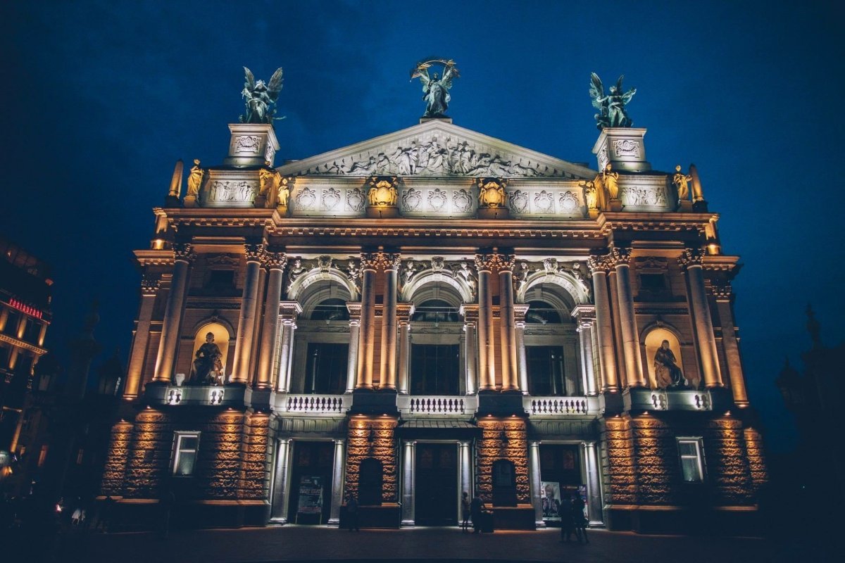 Львов оперный театр