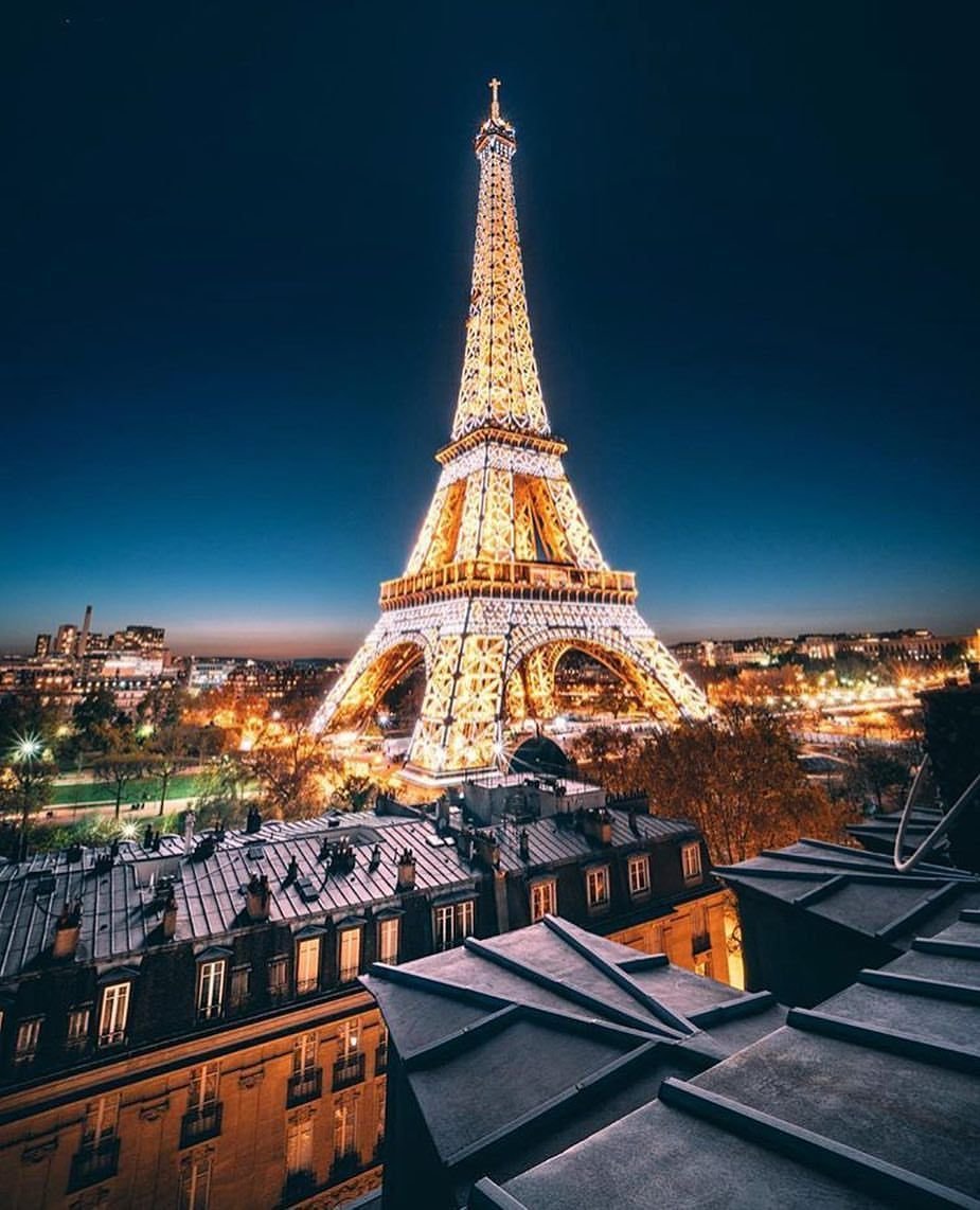 Ейфелева Вежа Париж