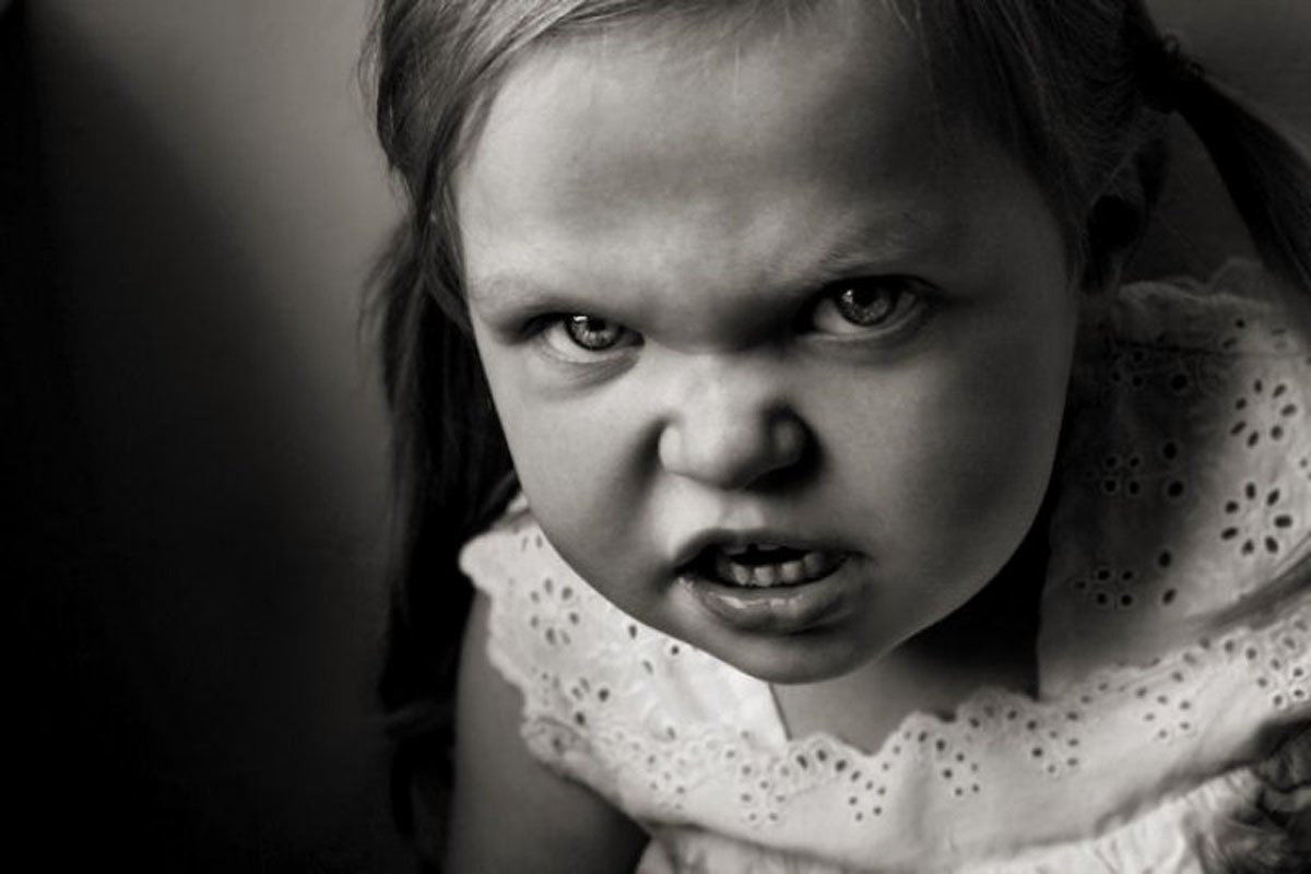 Очень злая девочка