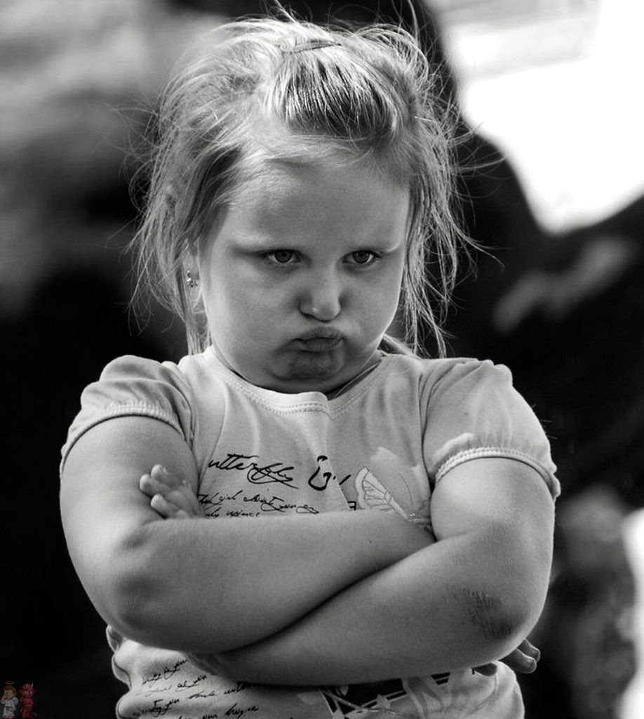 Девушка в гневе