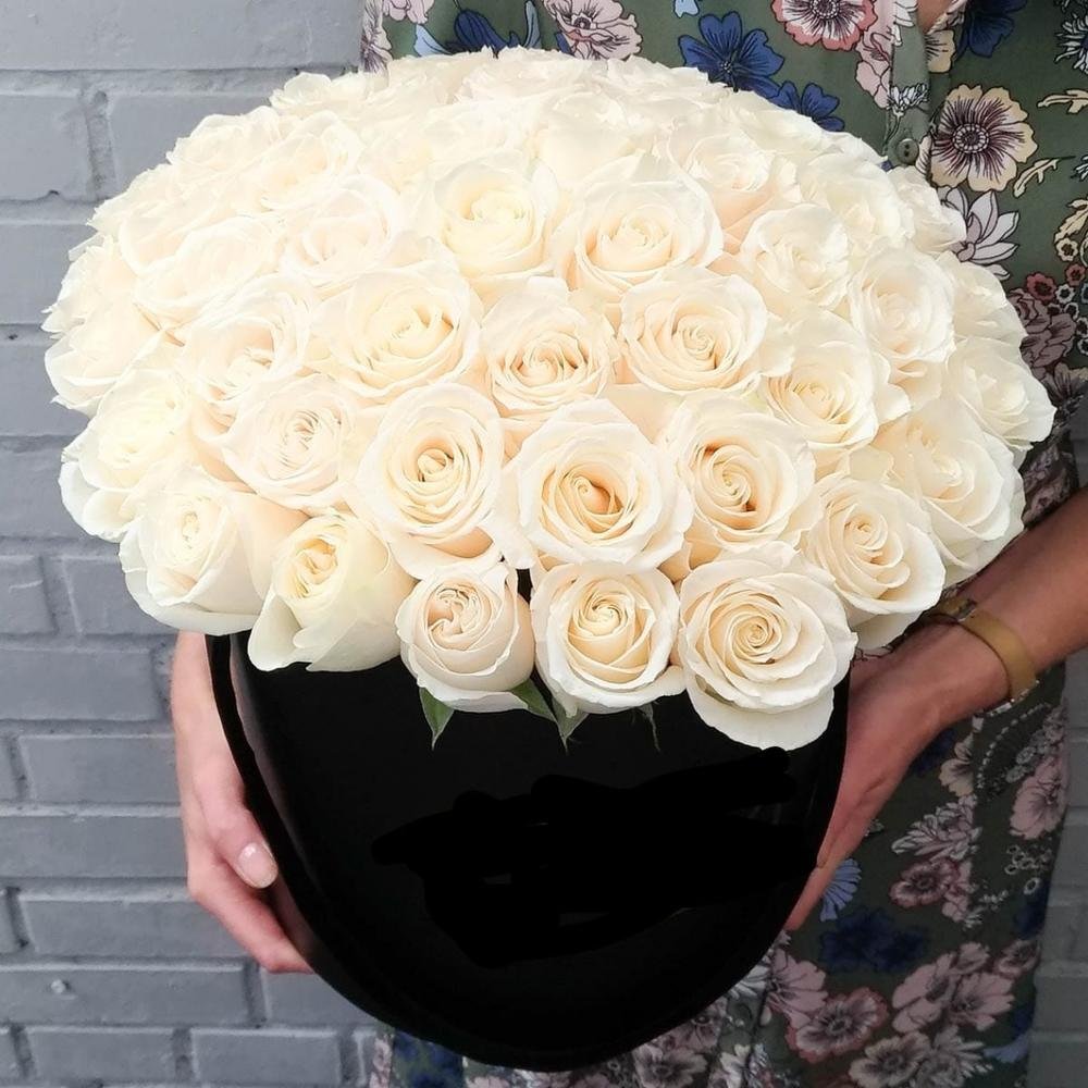 Красивый букет в коробке