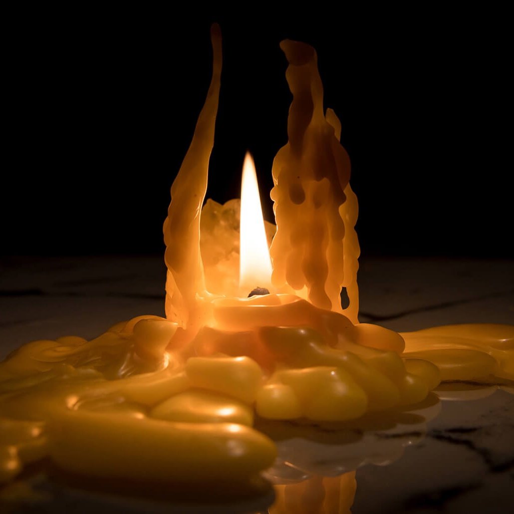 Восковая свеча с посланием