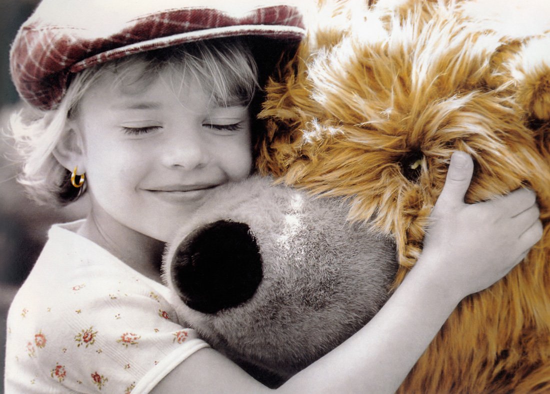 Дети радуются